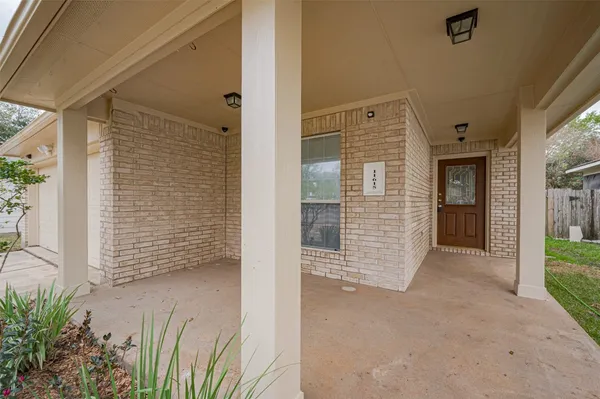 $1,900 | 11615 Standing Pine Lane, Tomball, TX 77375