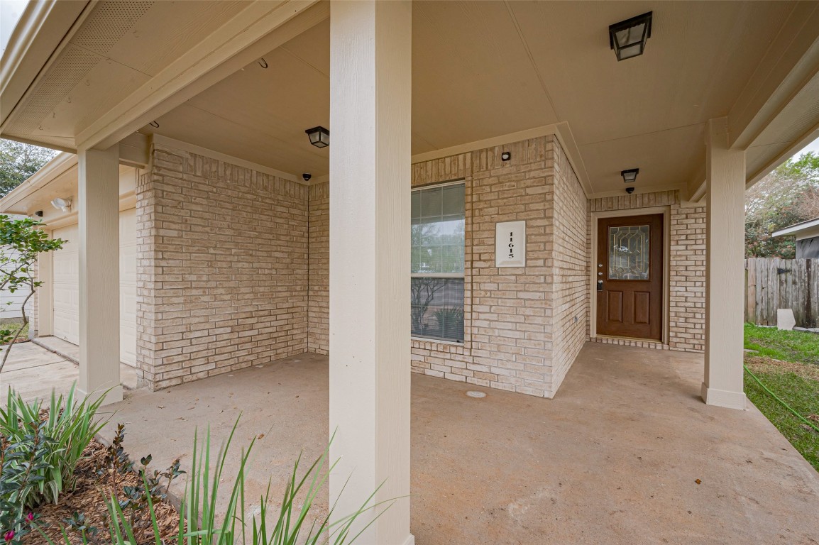 11615 Standing Pine Lane Tomball, TX 77375 - Photo 7 of 48