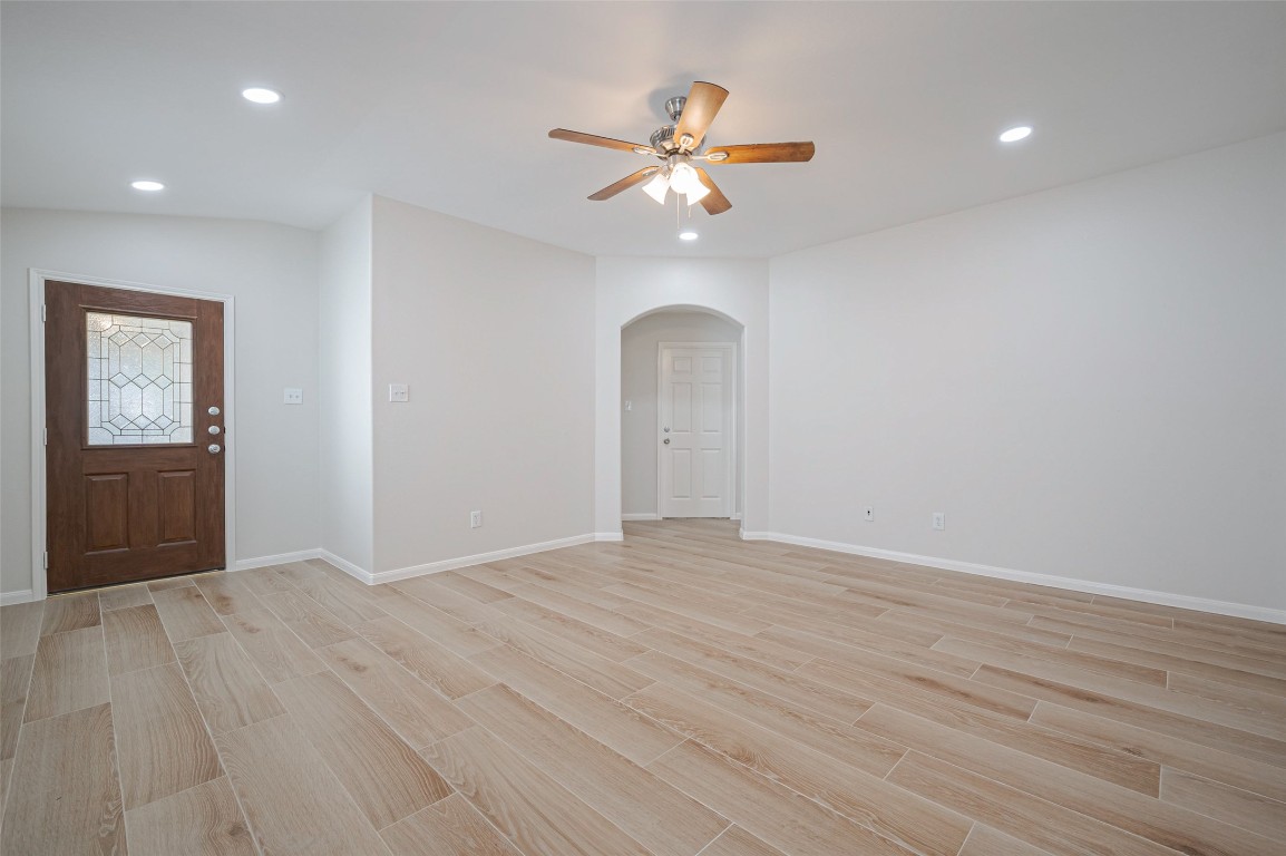 11615 Standing Pine Lane Tomball, TX 77375 - Photo 10 of 48