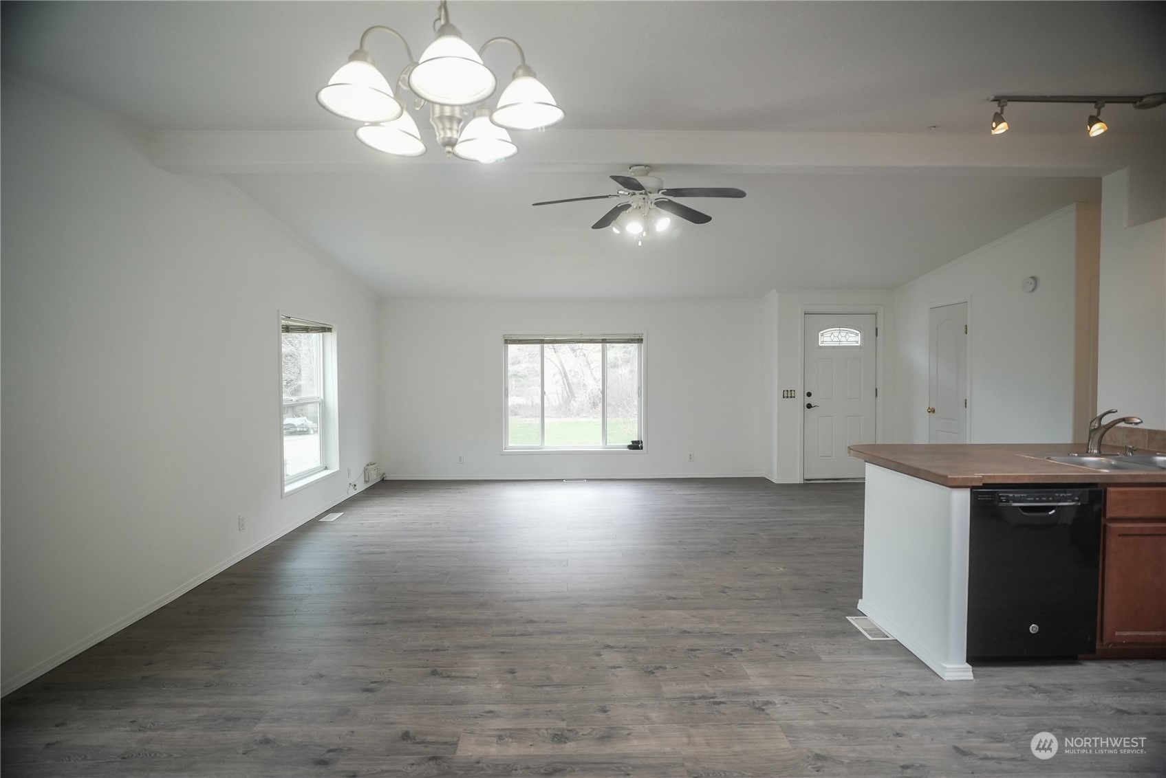 3742 Squilchuck Road, Unit 8 Wenatchee, WA 98801 - Photo 18 of 30 Gallery Image 18