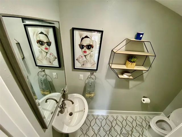 $4,000 | 3359 Ozark Street, Houston, TX 77021