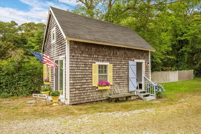 $925,000 | 820 Route 28, Harwich Port, MA 02646