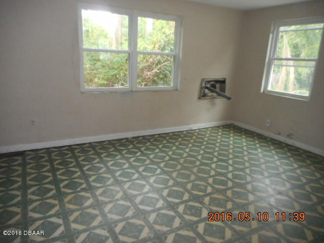48 Madera Road DeBary, FL 32713 - Photo 5 of 8 2713