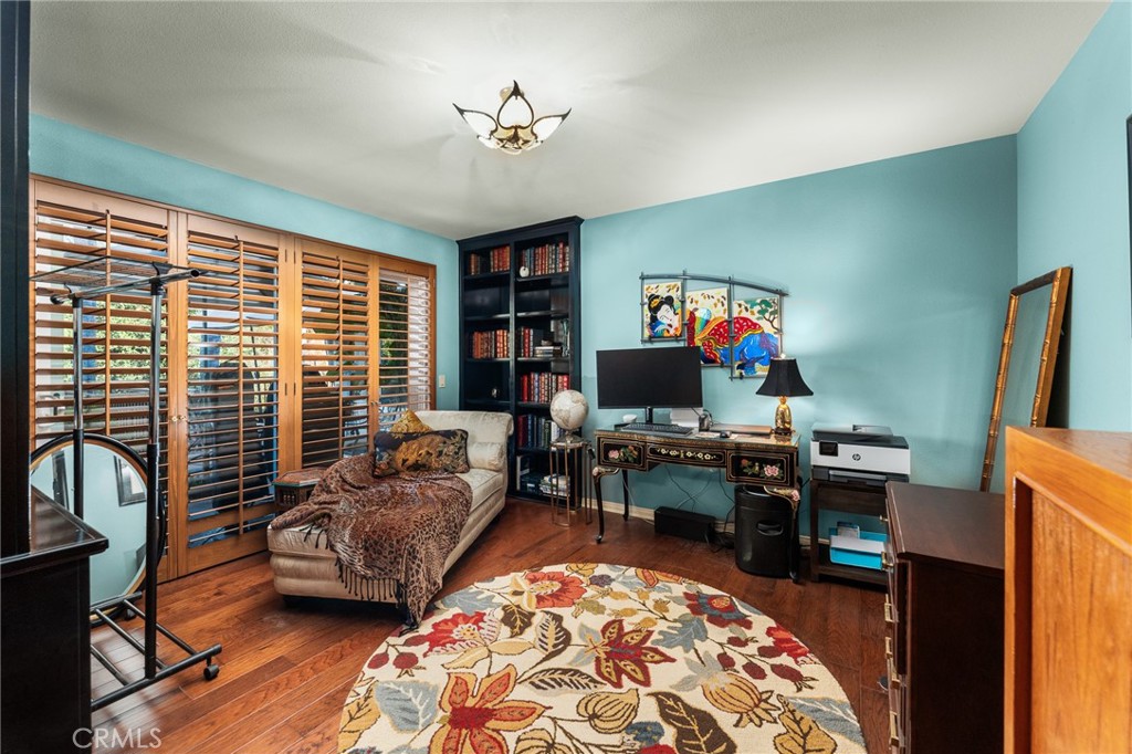 1457 Crestview Road Redlands, CA 92374 - Photo 27 of 60 Spacious Retreat area of Primary Suite.