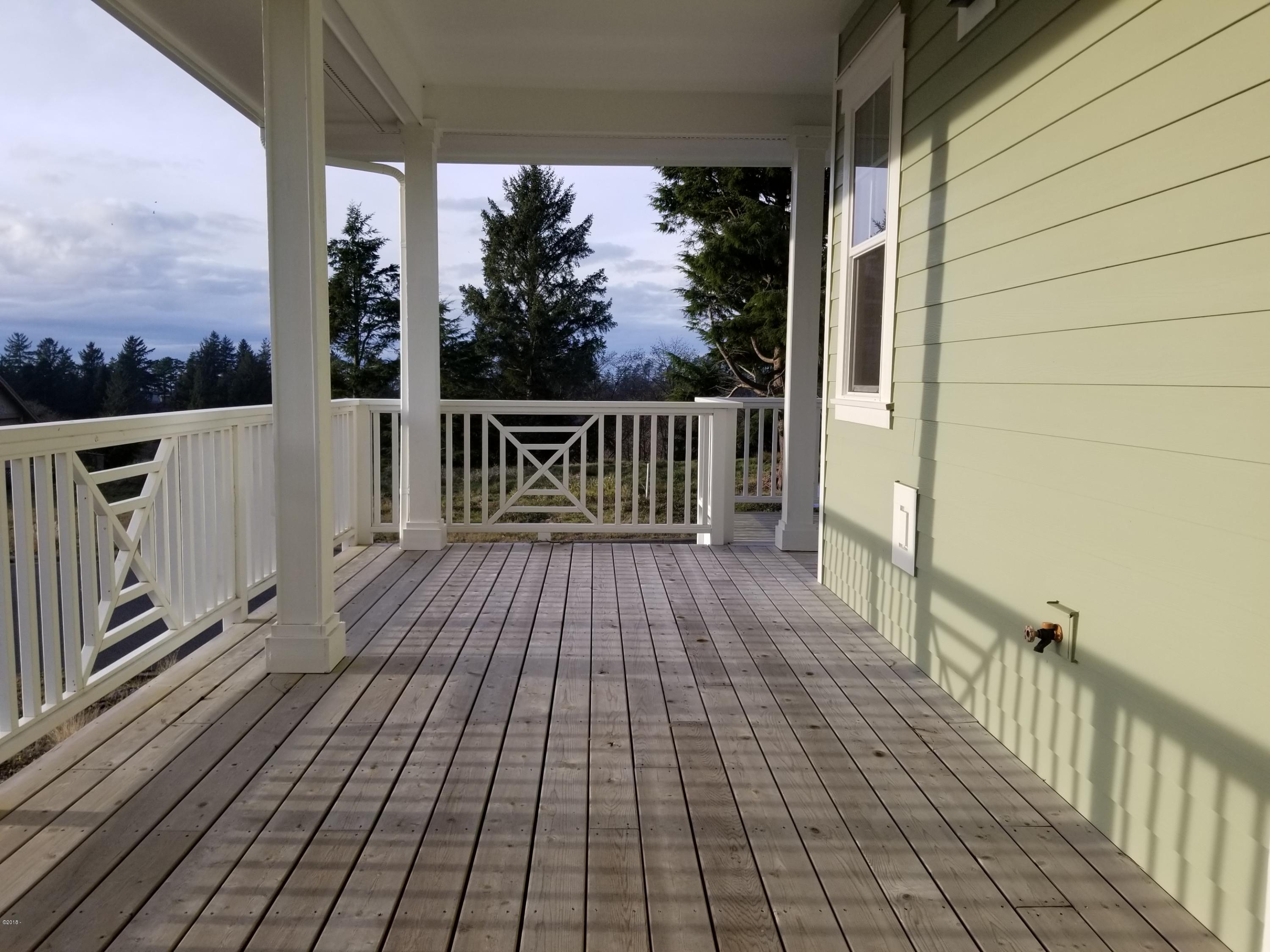 34790 Lahaina Loop Road Pacific City, OR 97135 - Photo 30 of 30 Porch Side