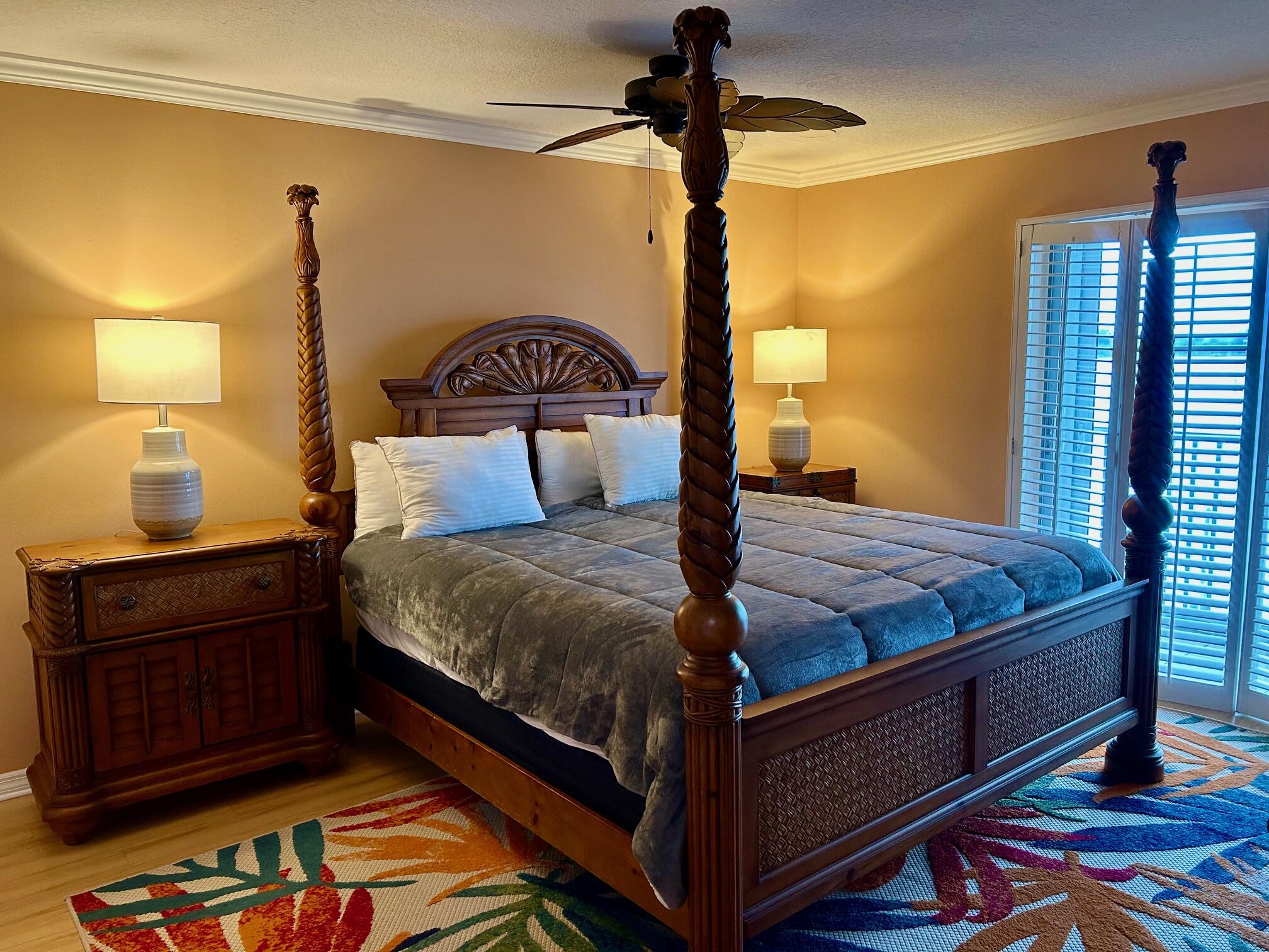1868 Southwest Palm City Road, Unit 304 Stuart, FL 34994 - Photo 16 of 27 Windjammer Primary bedroom