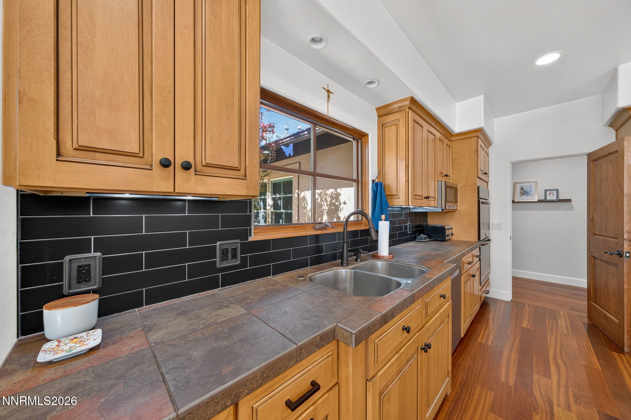 225 South Earlham Court Reno, NV 89511 - Photo 18 of 50 92-DSC08294-Edit