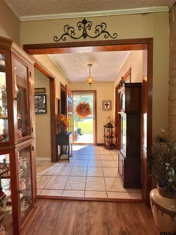 a view of livingroom with furniture and windows
