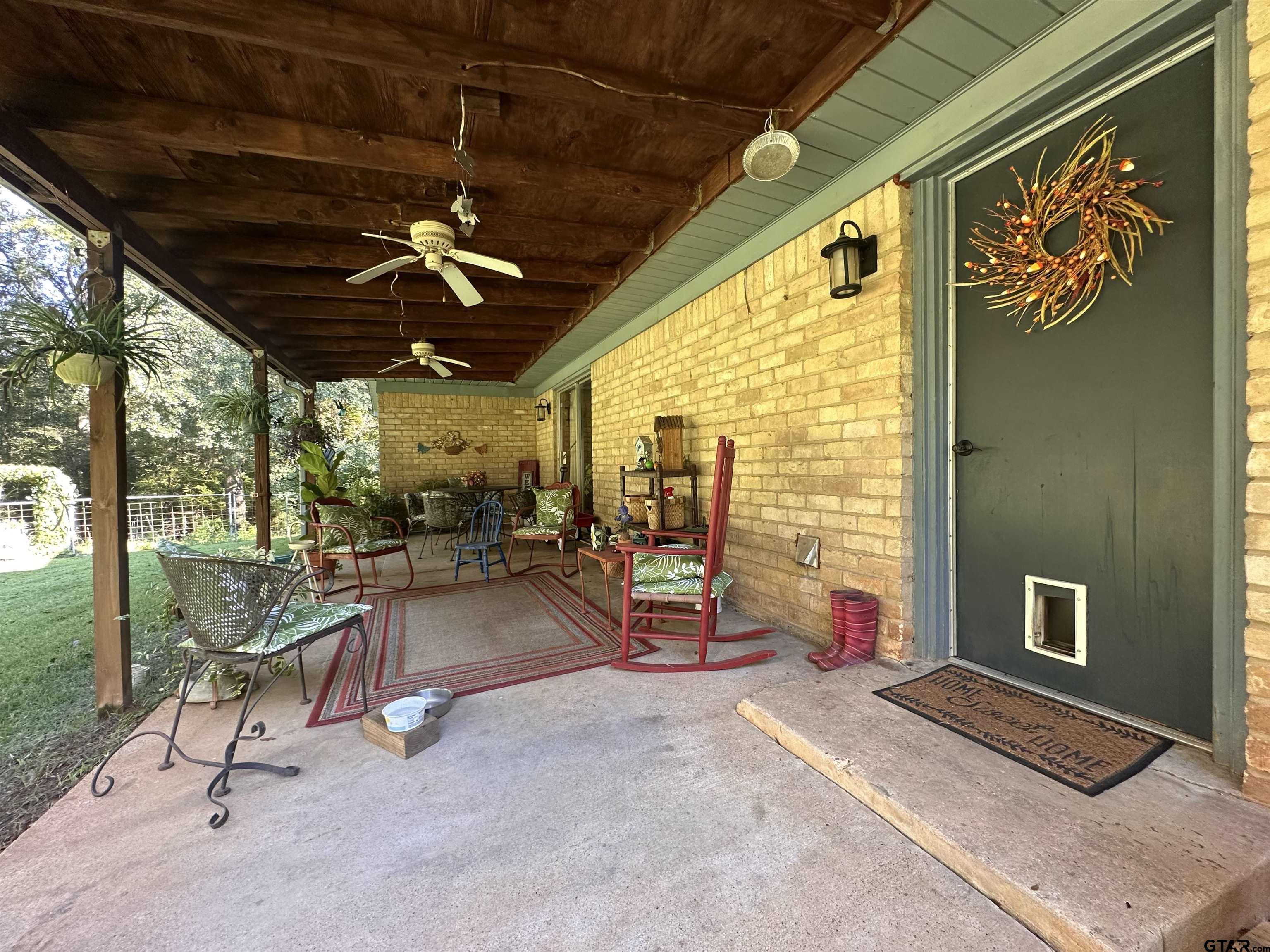 3501 Boyd Road Longview, TX 75604 - Photo 35 of 40 a view of a room with gym equipment
