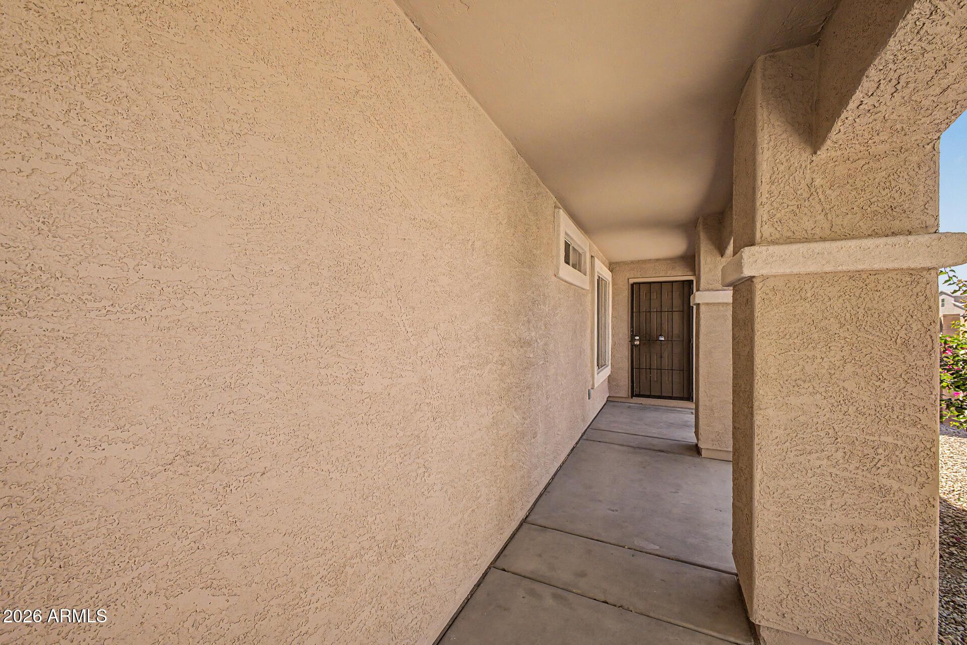 3149 West Maldonado Road Phoenix, AZ 85041 - Photo 4 of 27