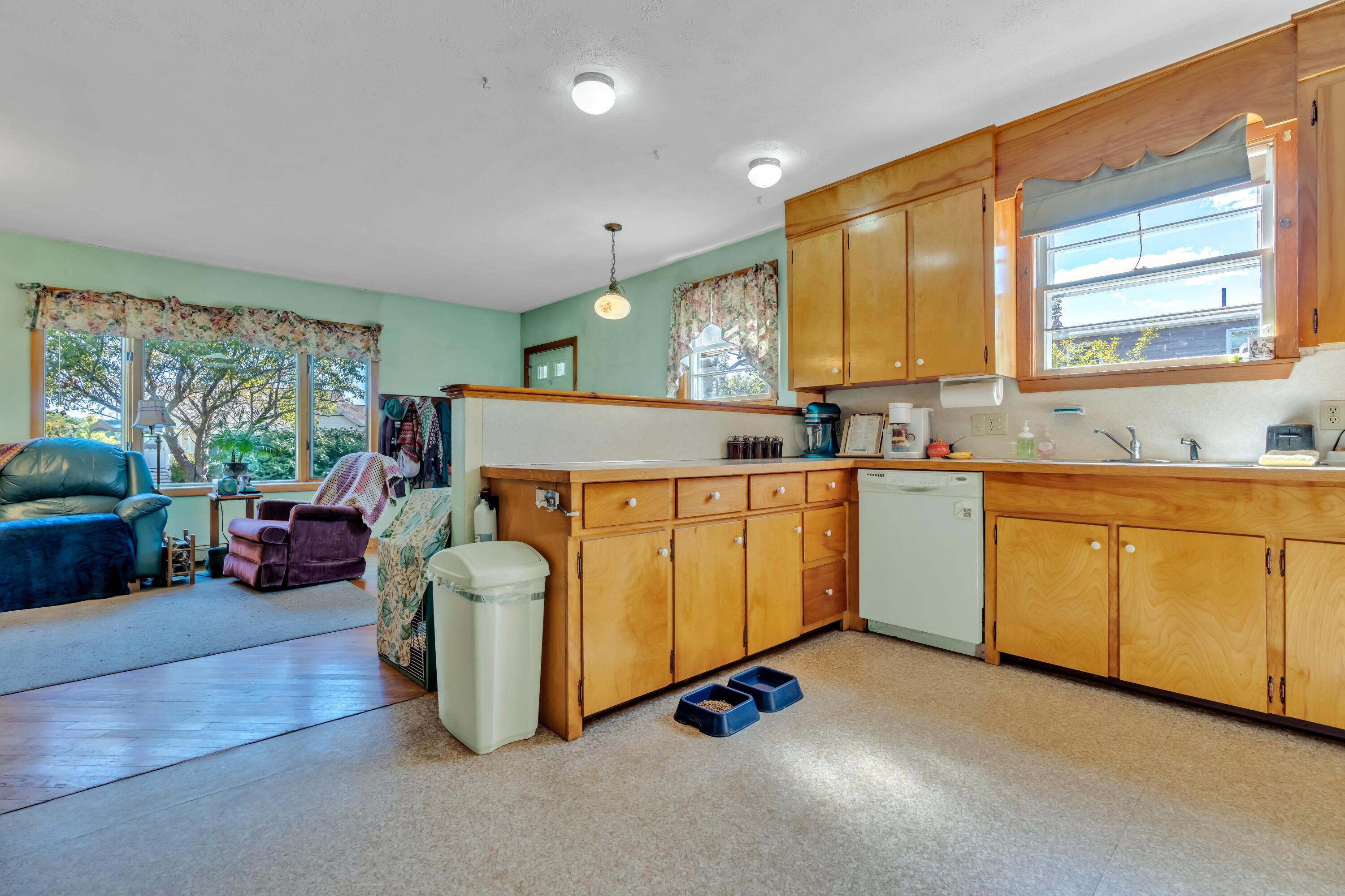 17 Kettle Cove Road Cape Elizabeth, ME 04107 - Photo 8 of 54 _DSC9984