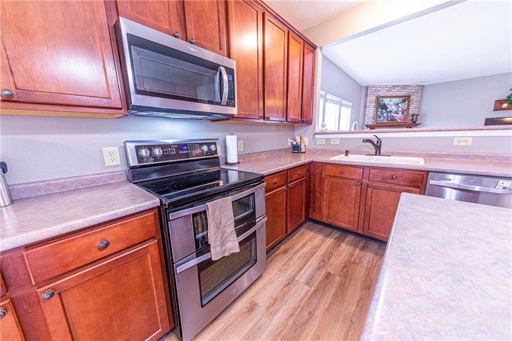 9938 Blue Ridge Way Indianapolis, IN 46234 - Photo 3 of 25 Gallery Image 3