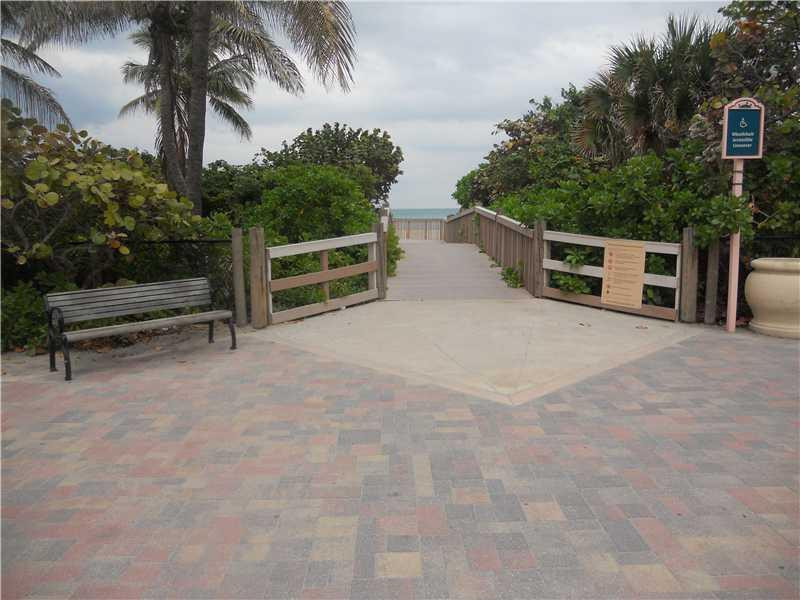 901 South Surf Road, Unit 507 Hollywood, FL 33019 - Photo 1 of 11 Exterior Front