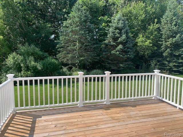 394 Otter Run Road Holly, MI 48442 - Photo 38 of 41