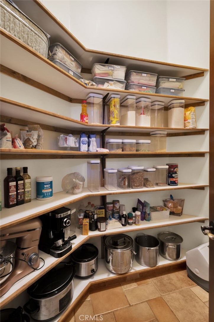 31024 Rabbit Springs Road Lucerne Valley, CA 92356 - Photo 18 of 75