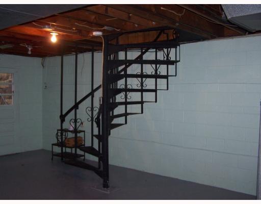 646 Frankfort Road Monaca, PA 15061 - Photo 8 of 8 Other.