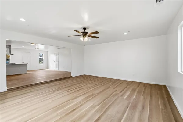 $425,000 | 2020 Aspen Street, Selma, CA 93662