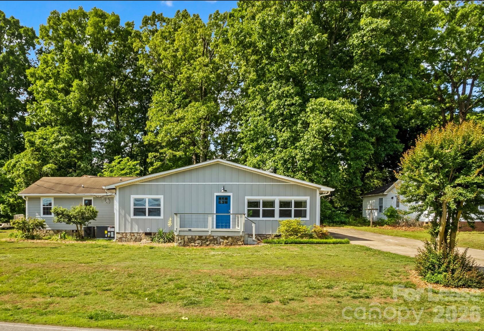 182 Commodore Loop Mooresville, NC 28117 - Photo 1 of 39