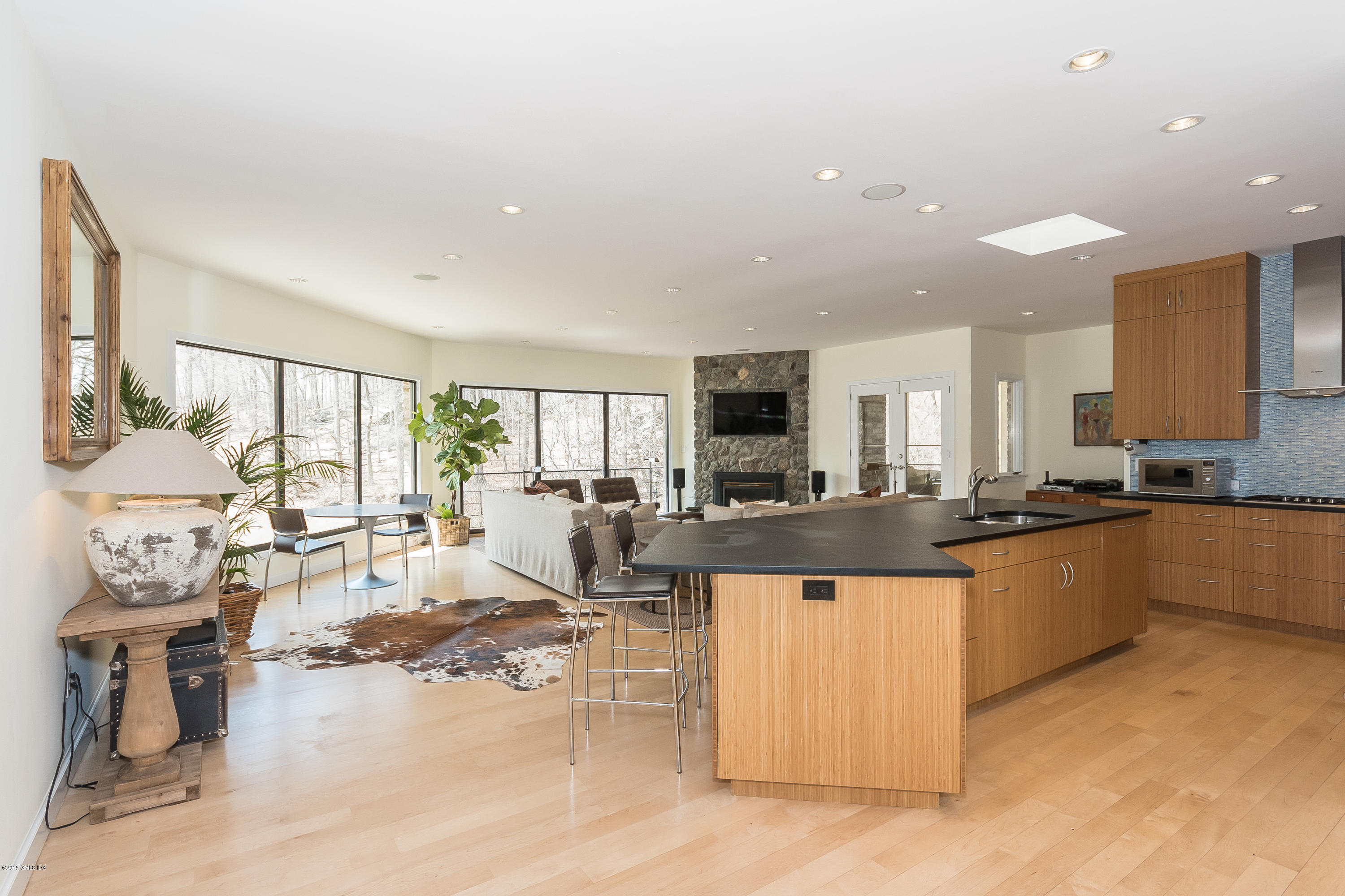 36 Brookridge Drive Greenwich, CT 06830 - Photo 7 of 24 a large kitchen with lots of counter space