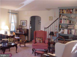 421 Stanfield Road Springfield, PA 19064 - Photo 3 of 6