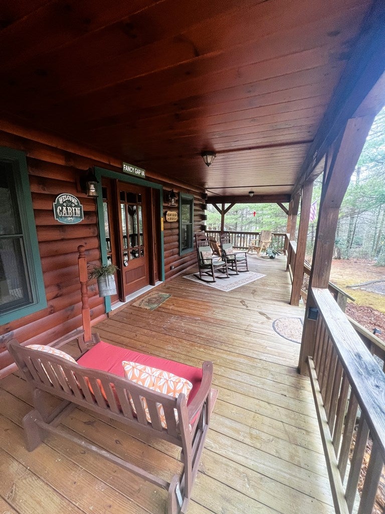 155 Spring Bud Road Fancy Gap, VA 24328 - Photo 27 of 39 Gallery Image 27
