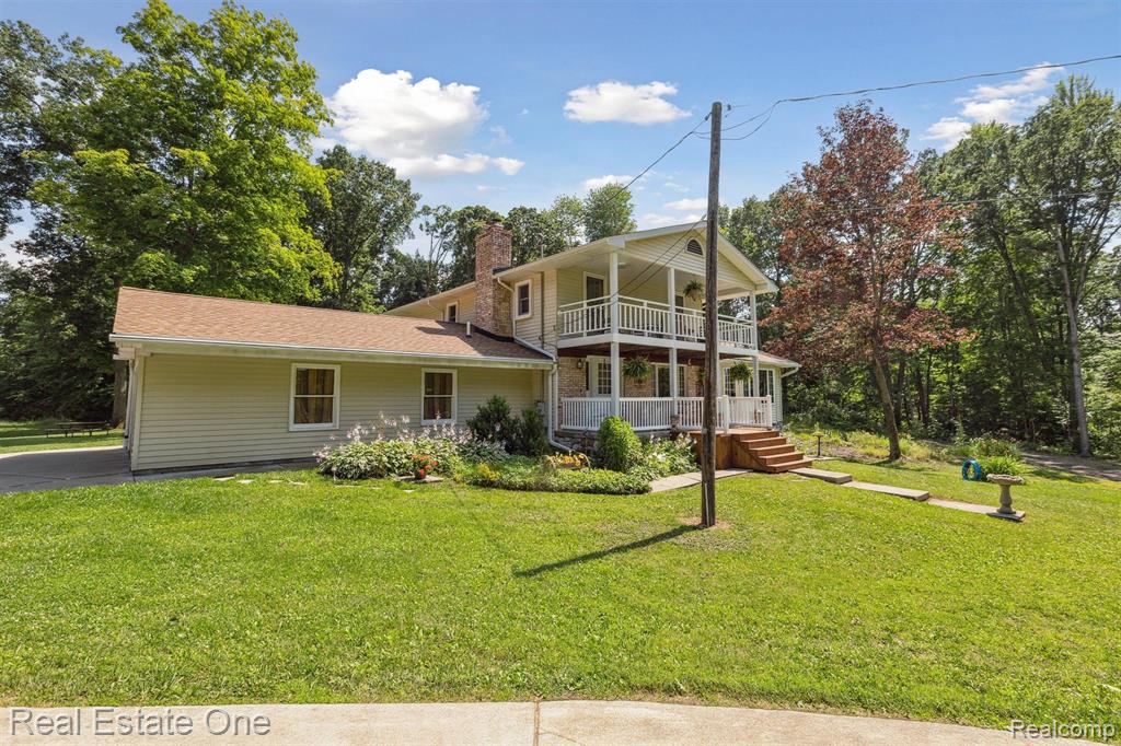 4120 Lum Road Attica, MI 48412 - Photo 3 of 79 Gallery Image 3