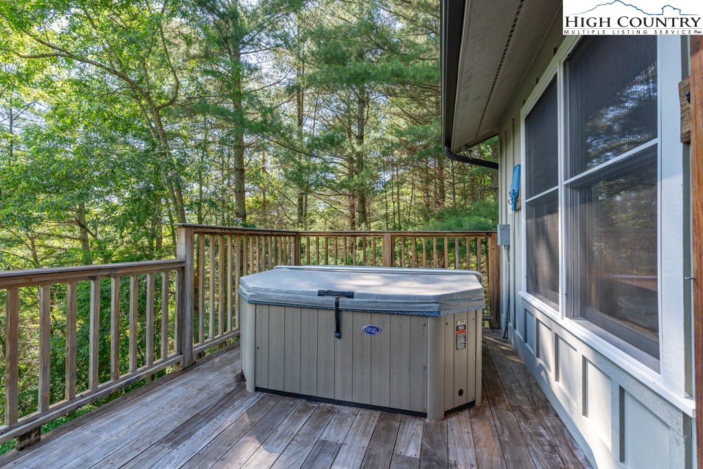 215 Haven Ridge Road Lansing, NC 28643 - Photo 26 of 41 Gallery Image 26
