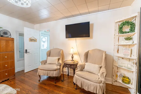 $384,900 | 714 East Jefferson Street, Jefferson City, TN 37760