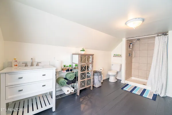 $384,900 | 714 East Jefferson Street, Jefferson City, TN 37760