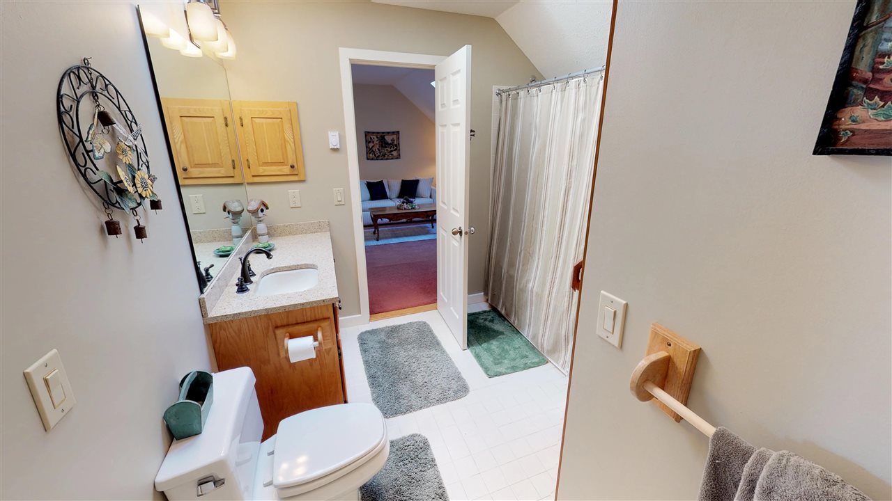 1140 Murphys Road, Unit 5B Hartford, VT 05059 - Photo 24 of 38 Gallery Image 24