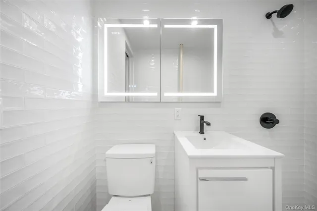 $399,000 | 31-14 Crescent Street, Unit 5B | Astoria