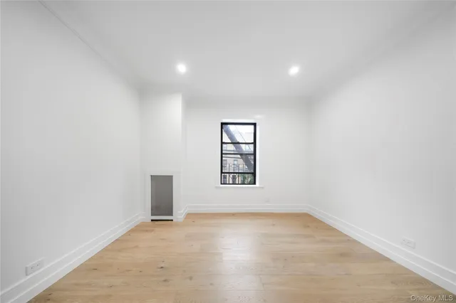 $399,000 | 31-14 Crescent Street, Unit 5B | Astoria