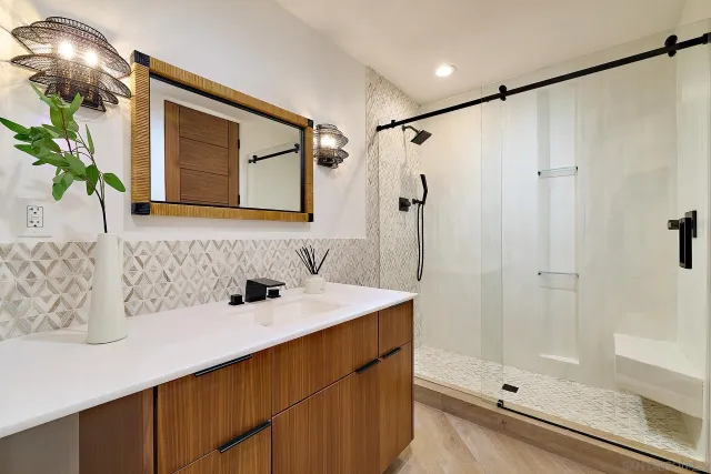 $4,695,000 | 1749 Noma Lane, Encinitas, CA 92024