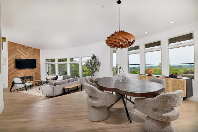 $4,695,000 | 1749 Noma Lane, Encinitas, CA 92024