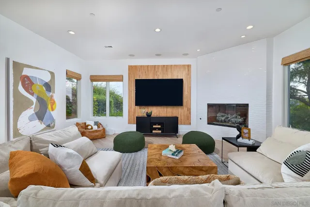 $4,695,000 | 1749 Noma Lane, Encinitas, CA 92024