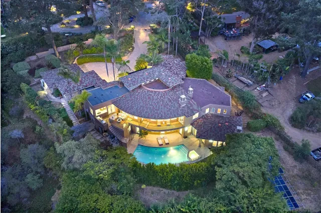 a room with furniture and wooden floor