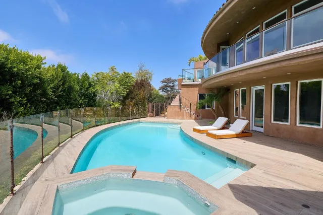 $4,695,000 | 1749 Noma Lane, Encinitas, CA 92024