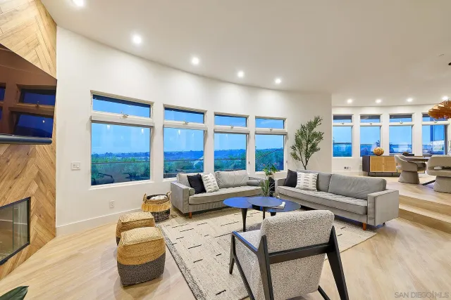 $4,695,000 | 1749 Noma Lane, Encinitas, CA 92024