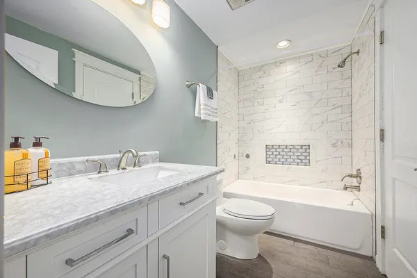 $2,240 | 42198 Roscommon Street, Northville, MI 48167