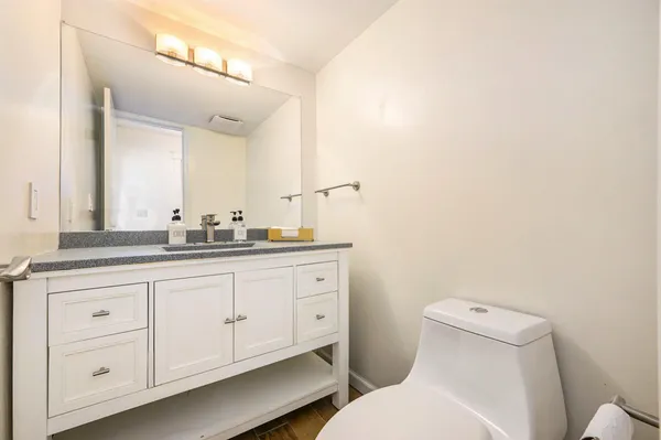 $2,240 | 42198 Roscommon Street, Northville, MI 48167