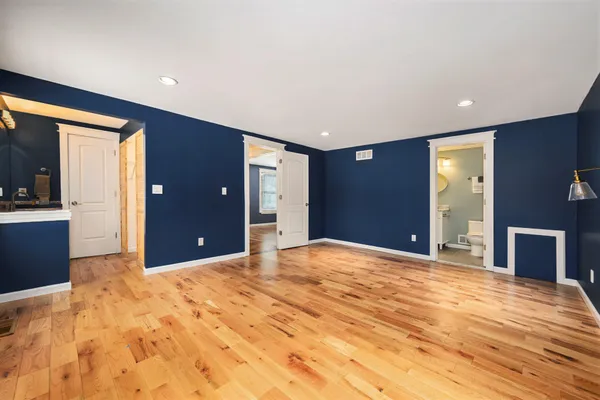 $2,240 | 42198 Roscommon Street, Northville, MI 48167