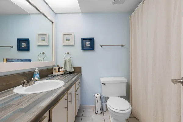 $184,900 | 1270 Southeast Parkview Place, Unit B5, Stuart, FL 34994