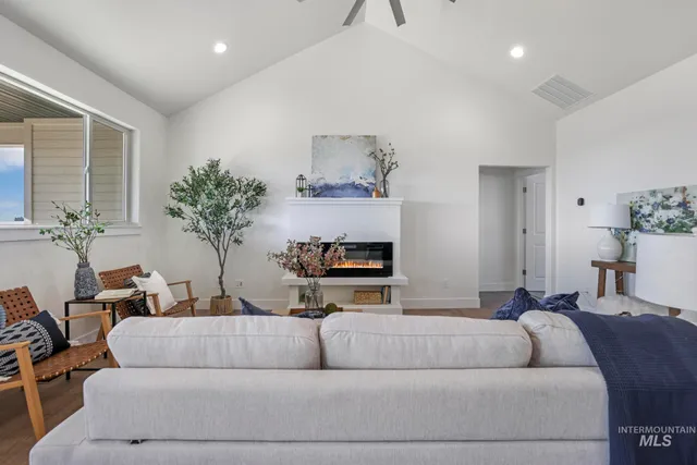 $629,900 | 3679 East 3735th Street North, Kimberly, ID 83341