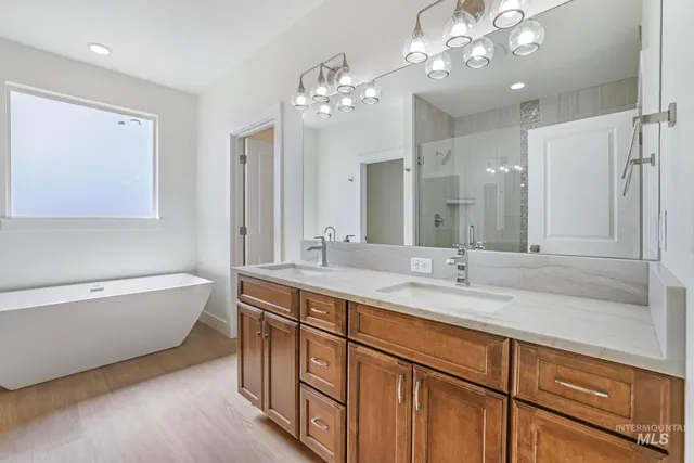 $629,900 | 3679 East 3735th Street North, Kimberly, ID 83341