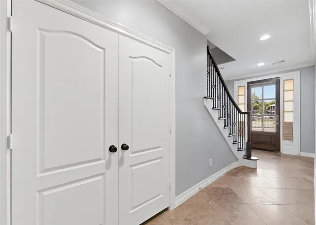 $3,000 | 9295 Buffalo Speedway, Houston, TX 77025