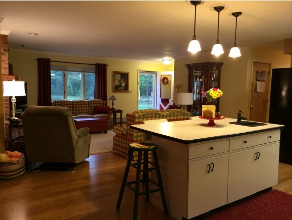 237 Bear Run Road Shaftsbury, VT 05262 - Photo 10 of 22 Gallery Image 10
