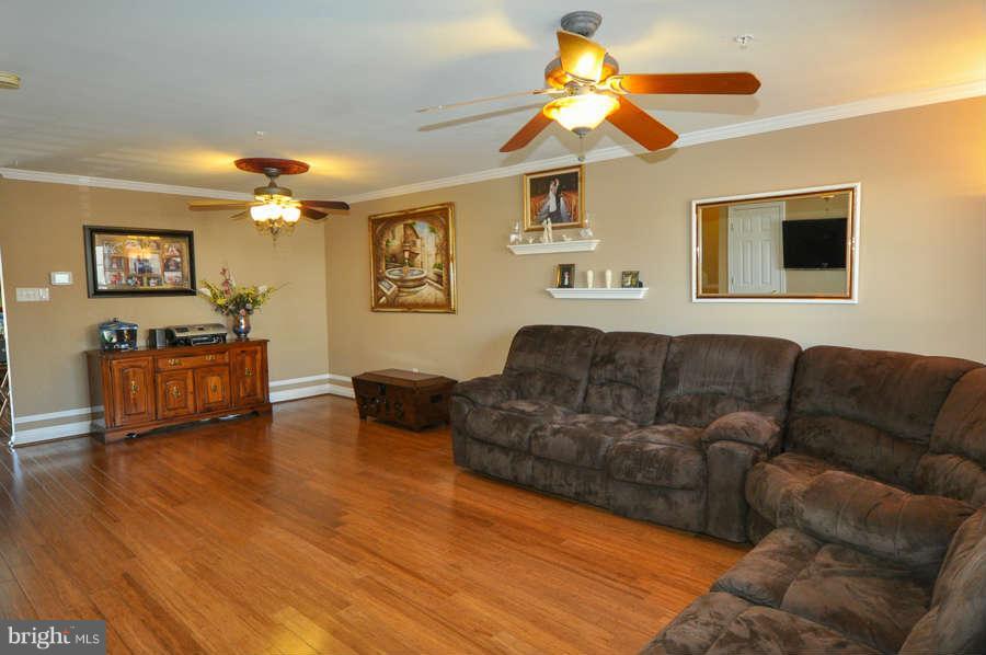 775 Shallow Ridge Court Abingdon, MD 21009 - Photo 6 of 21 Living Room