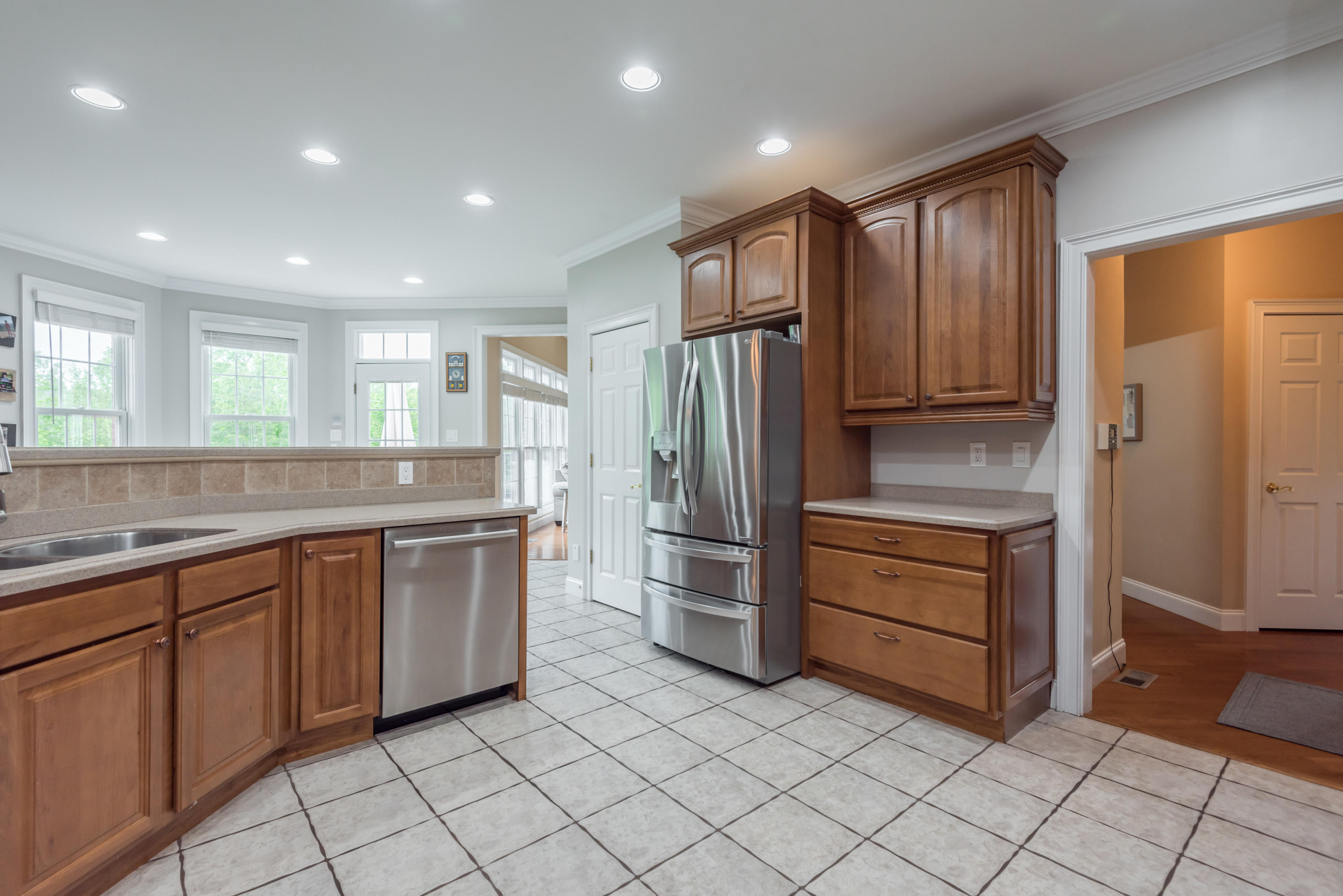 26 Rivers Run Boulevard Oak Ridge, TN 37830 - Photo 12 of 40 26RiversRunBlvd-11