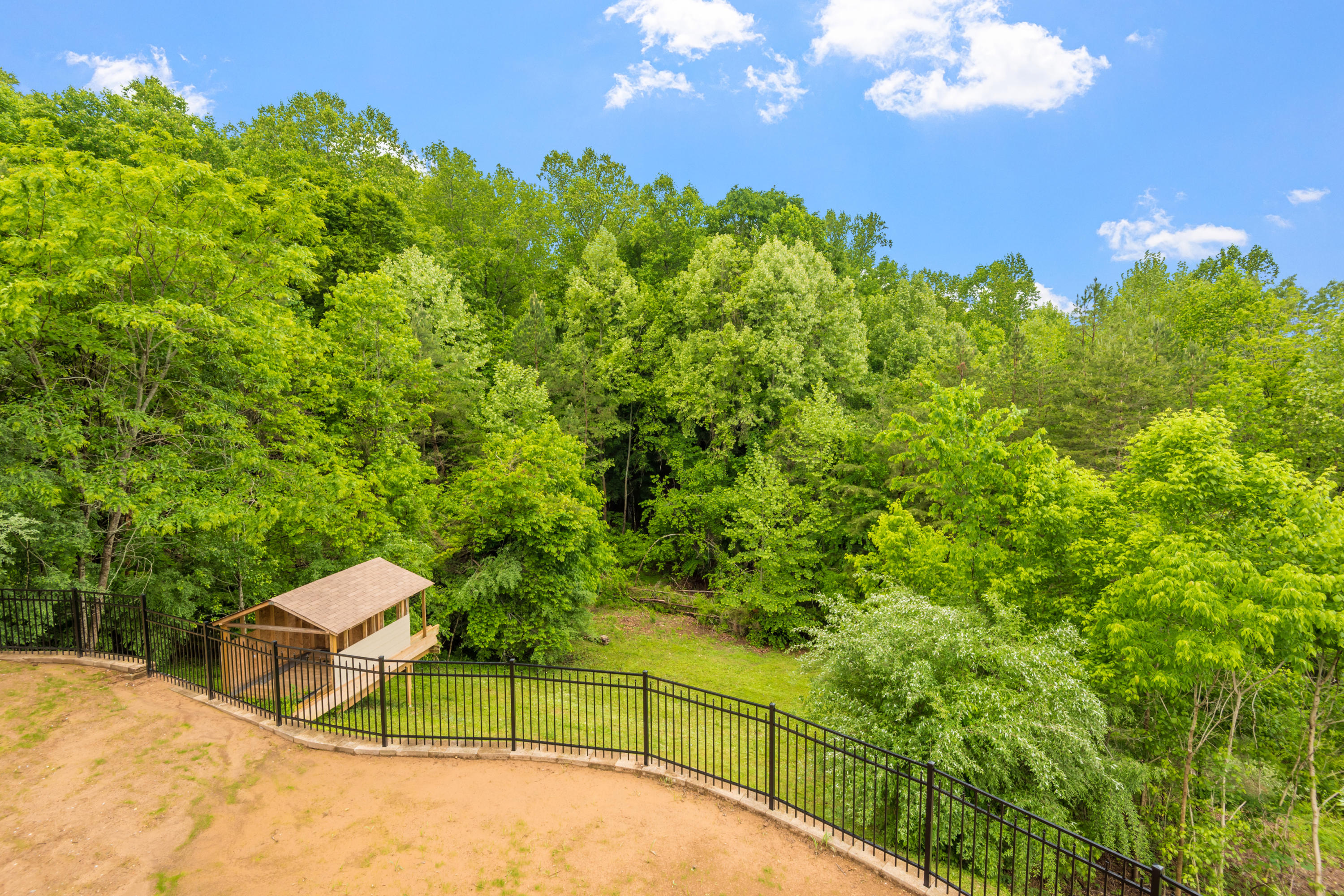 26 Rivers Run Boulevard Oak Ridge, TN 37830 - Photo 15 of 40 26RiversRunBlvd-45