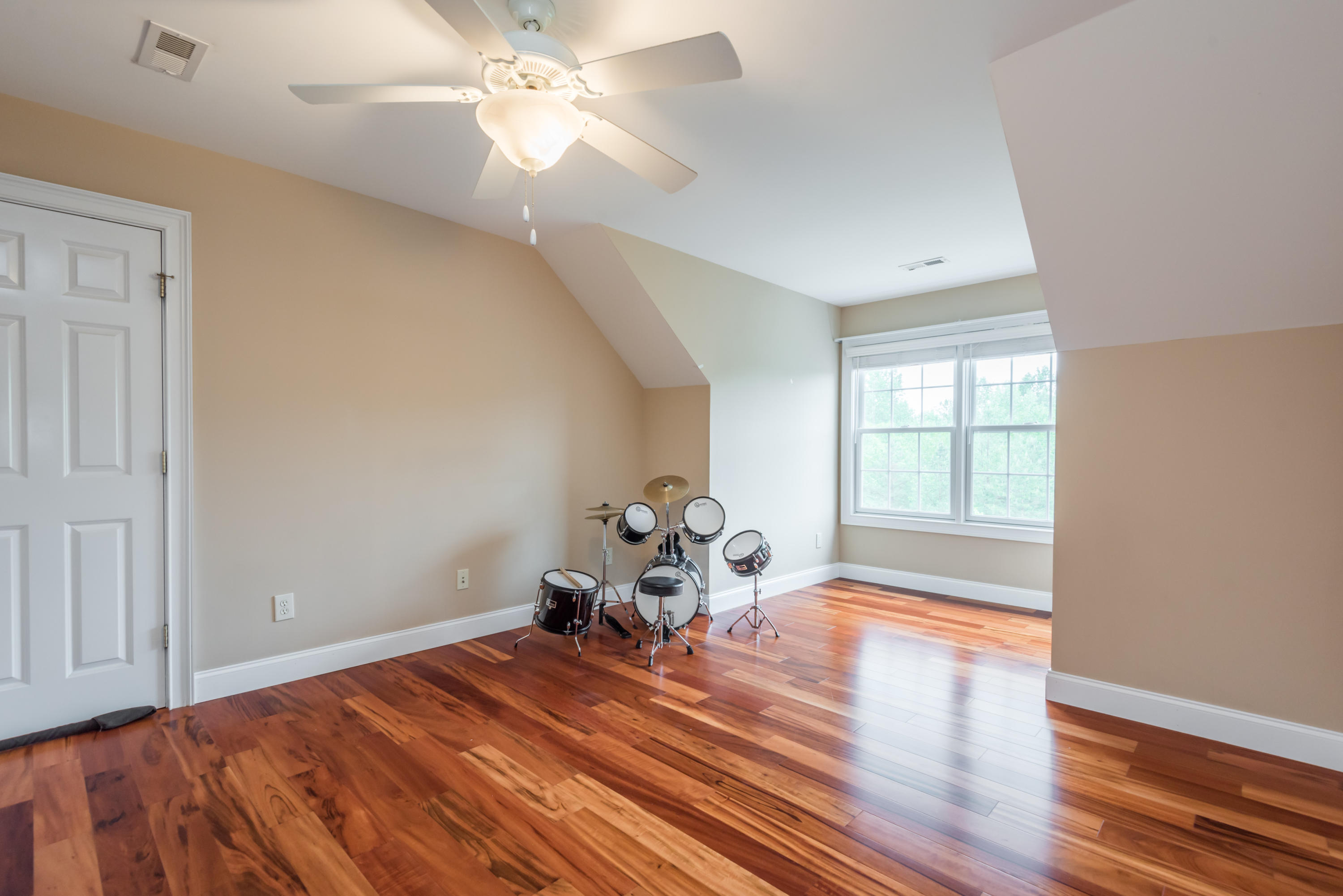 26 Rivers Run Boulevard Oak Ridge, TN 37830 - Photo 28 of 40 26RiversRunBlvd-29